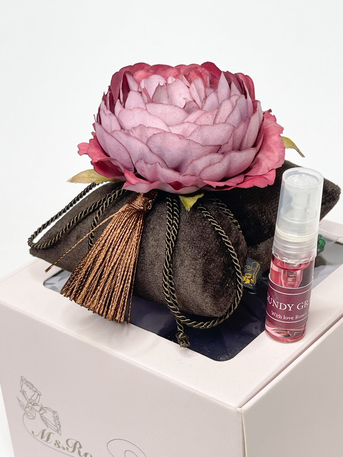 Home fragrance "Eggplant peony"