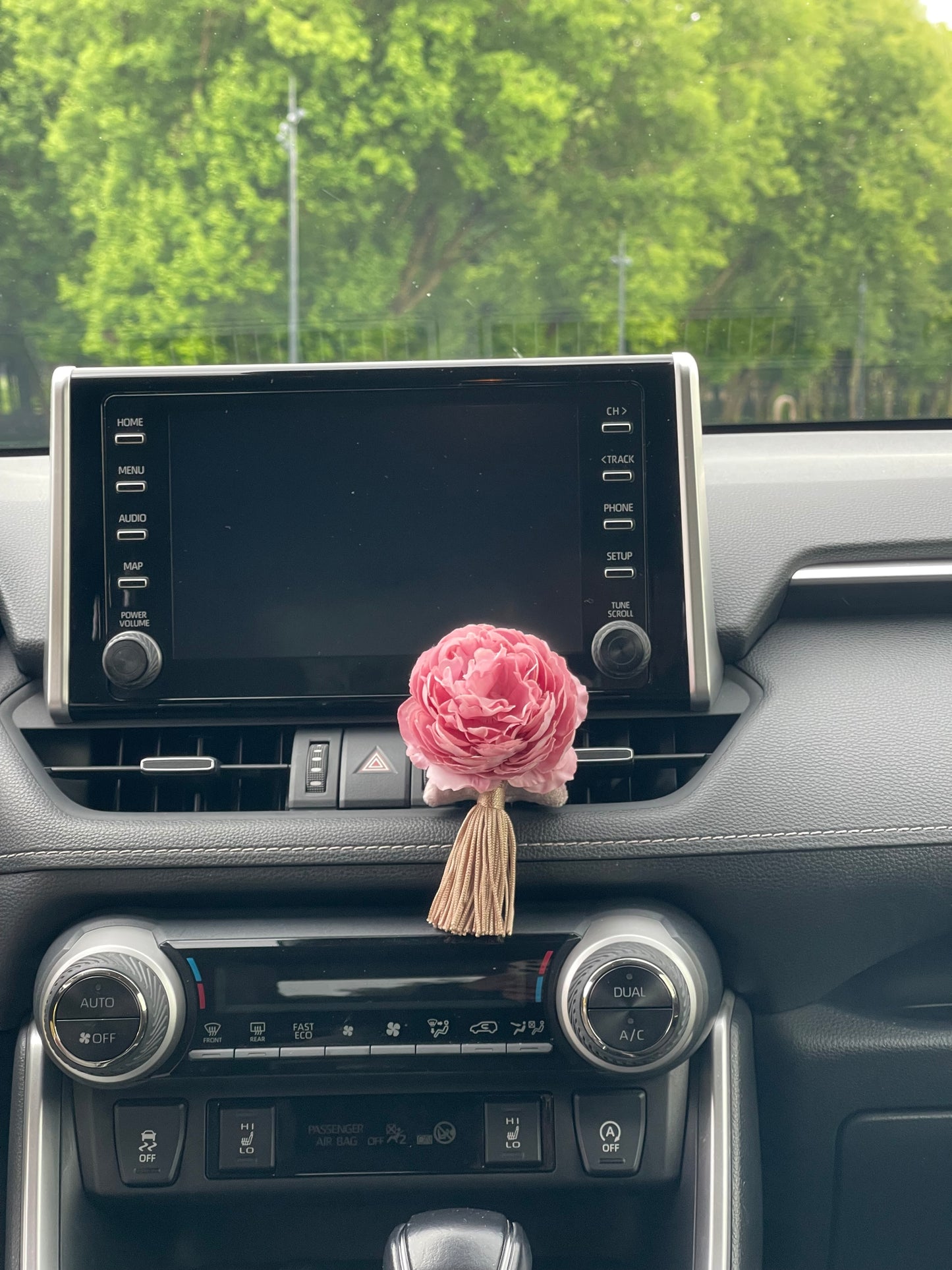 Kvapas automobiliui “Alyvinis bijūnėlis"