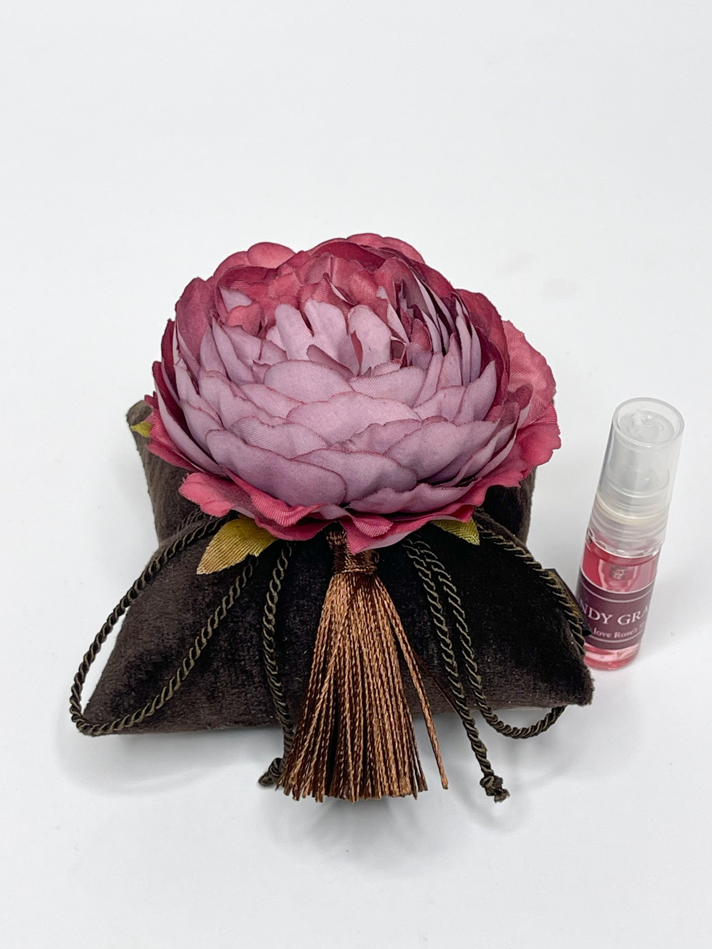 Home fragrance "Eggplant peony"