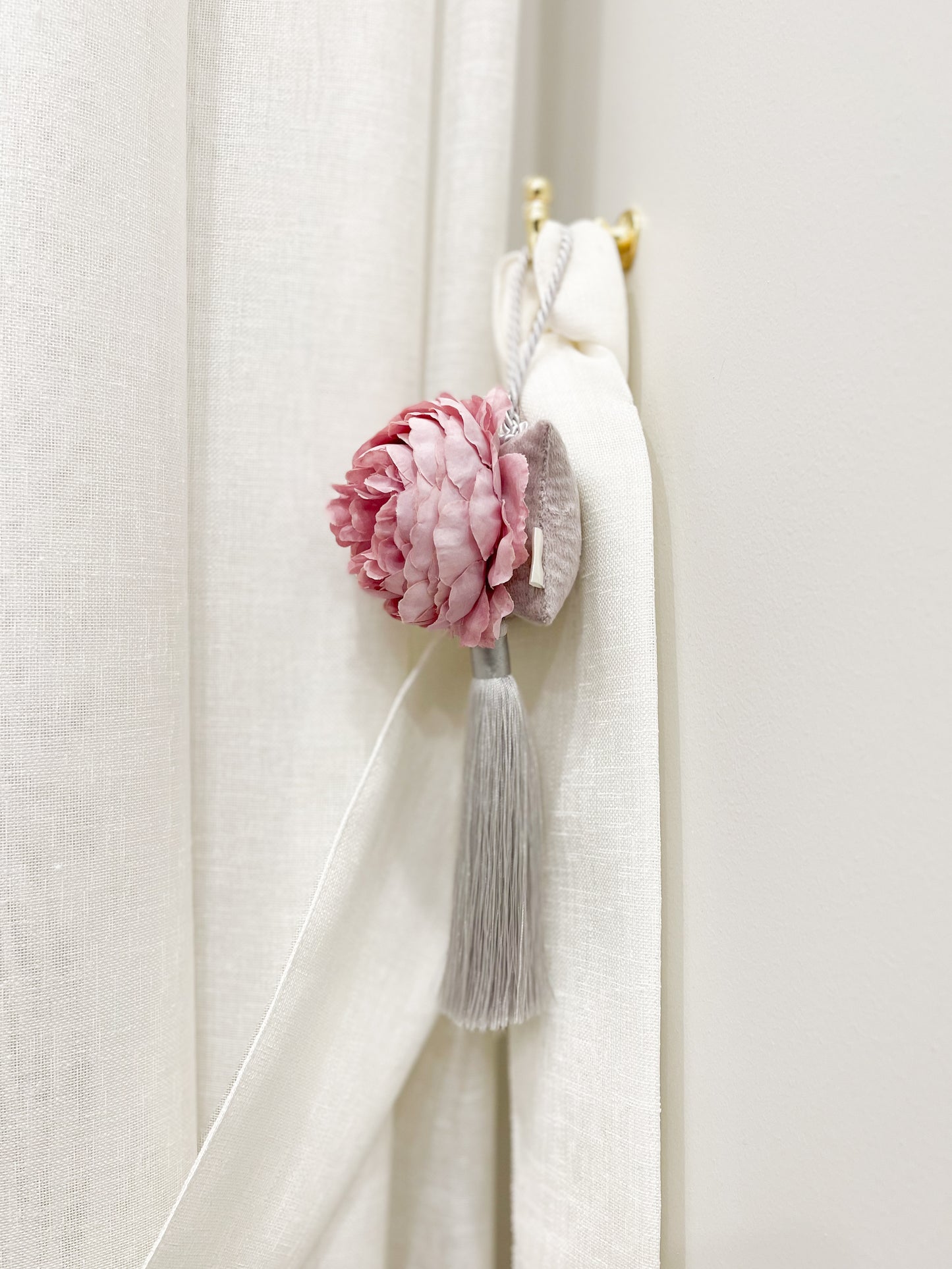 Hanging home fragrance “Lilac Peony”
