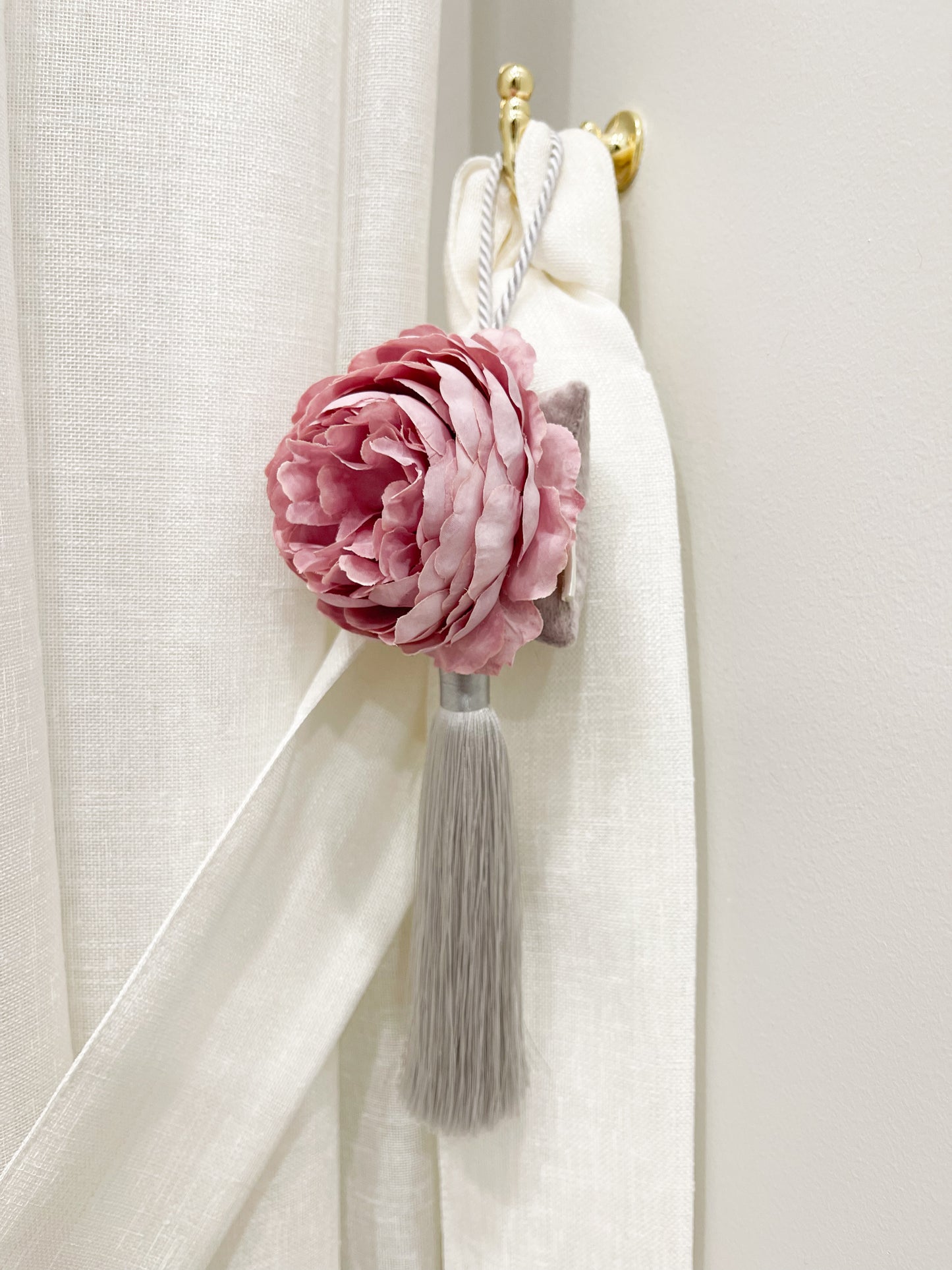 Hanging home fragrance “Lilac Peony”