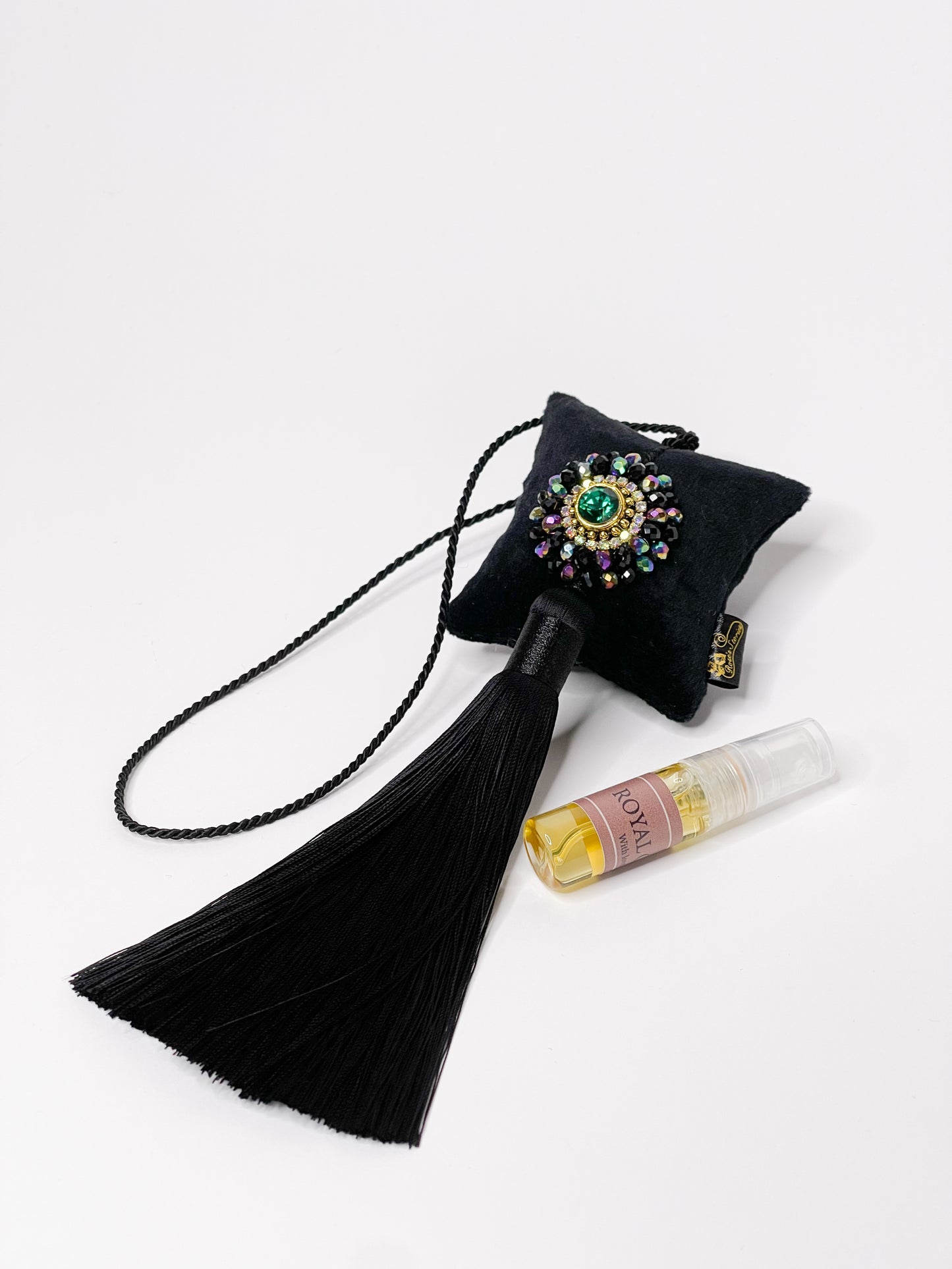 Hanging fragrance with sparkling crystals and long tassel.