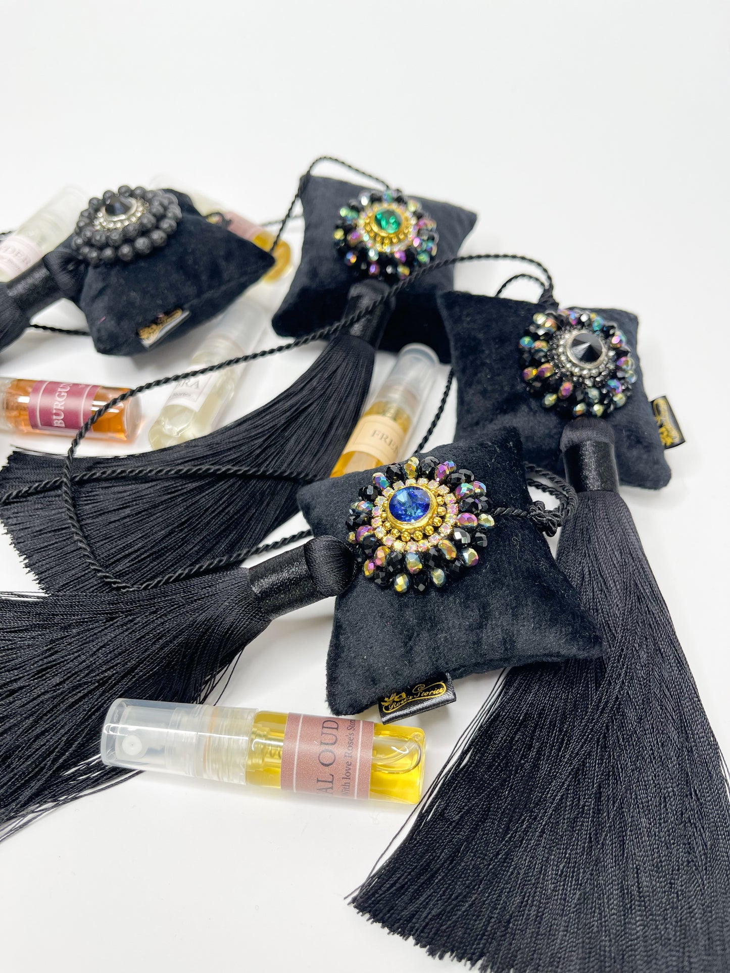 Hanging fragrance with sparkling crystals and long tassel.