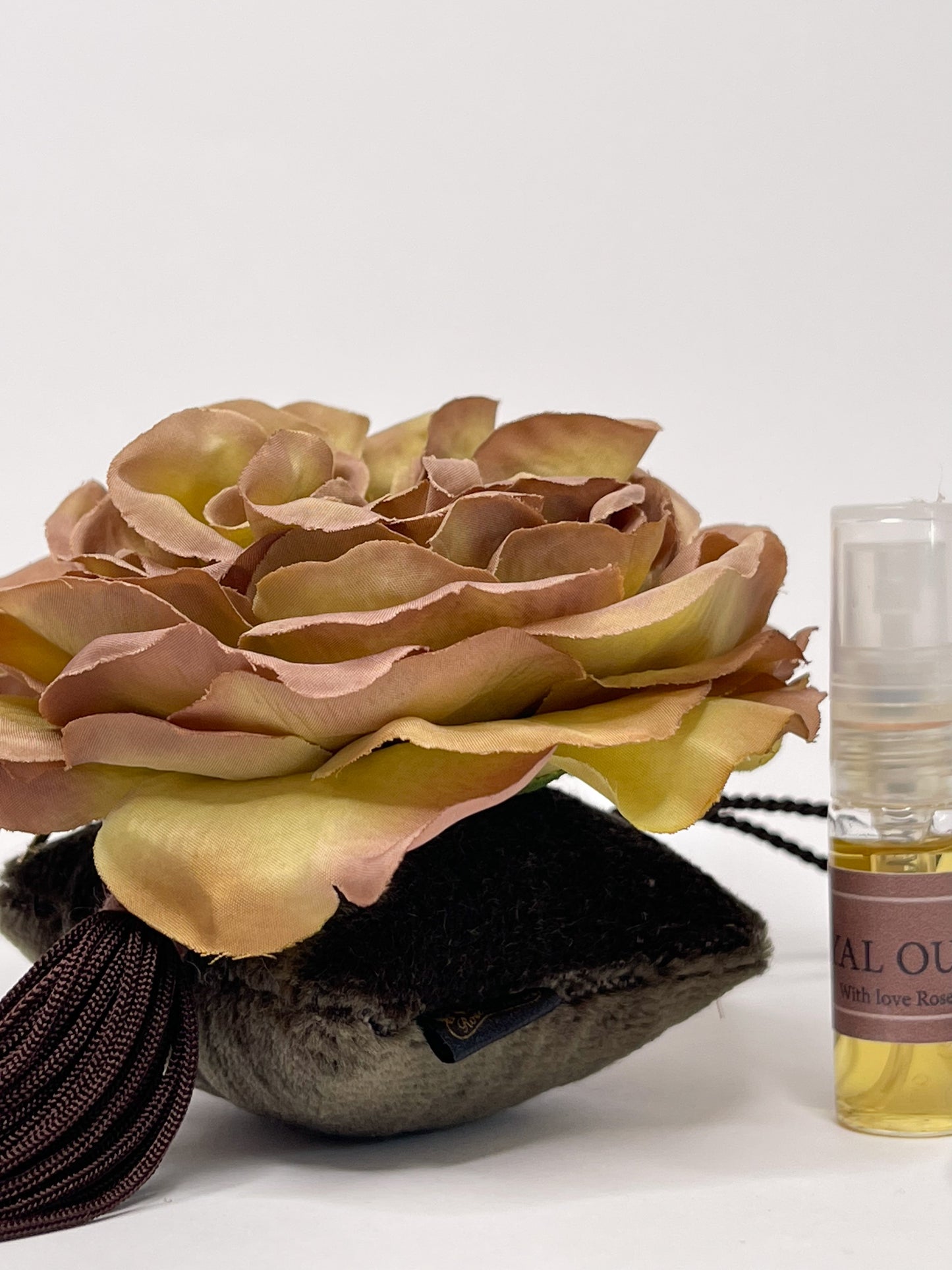 Hanging fragrance "Brown rose"