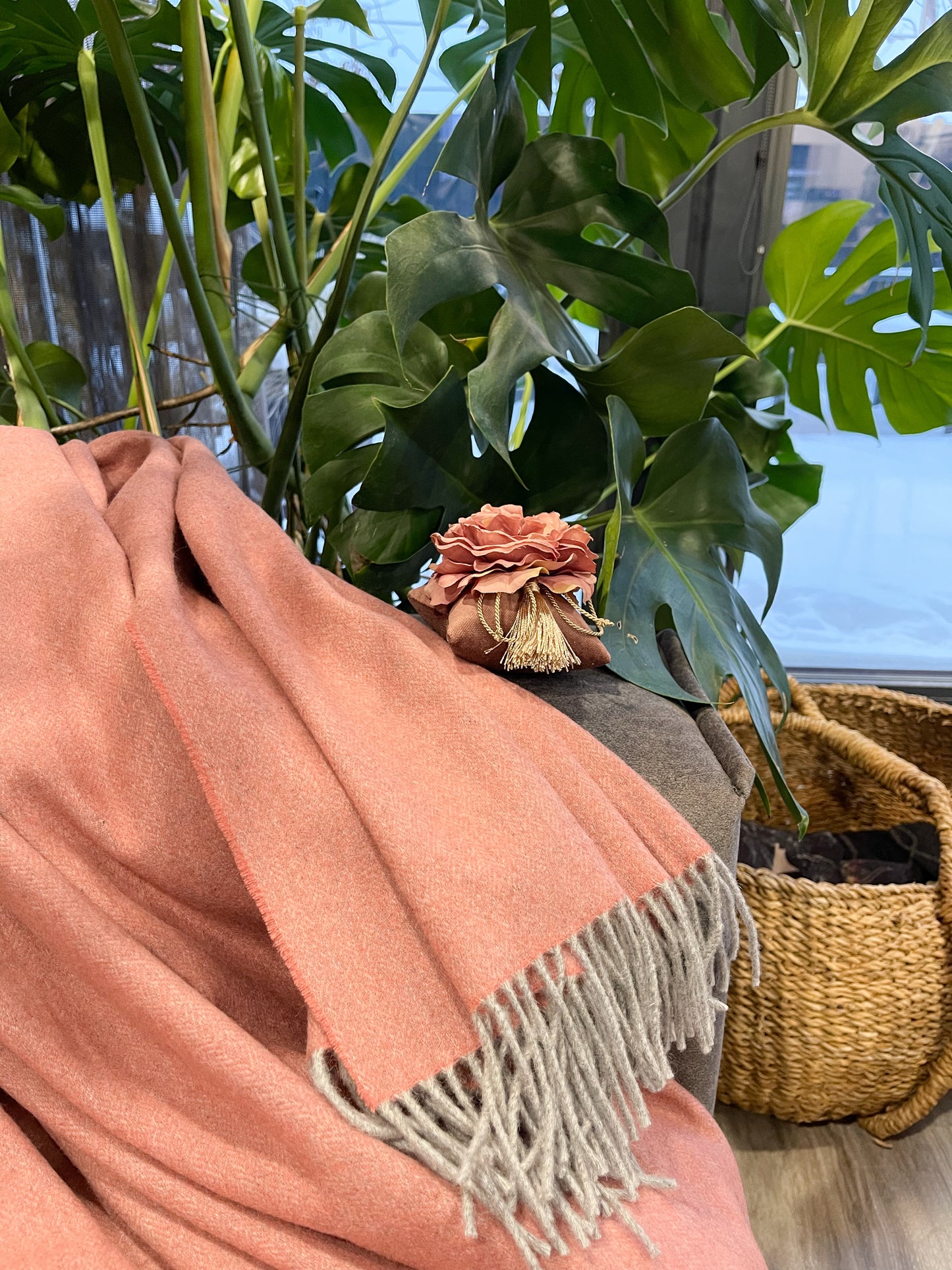Merino wool and cashmere blanket "Pink Evening"