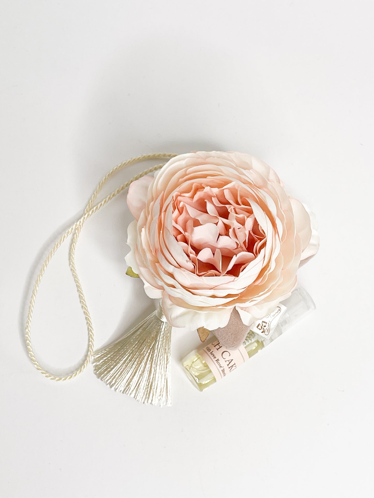 Hanging scent “Cream Peony”