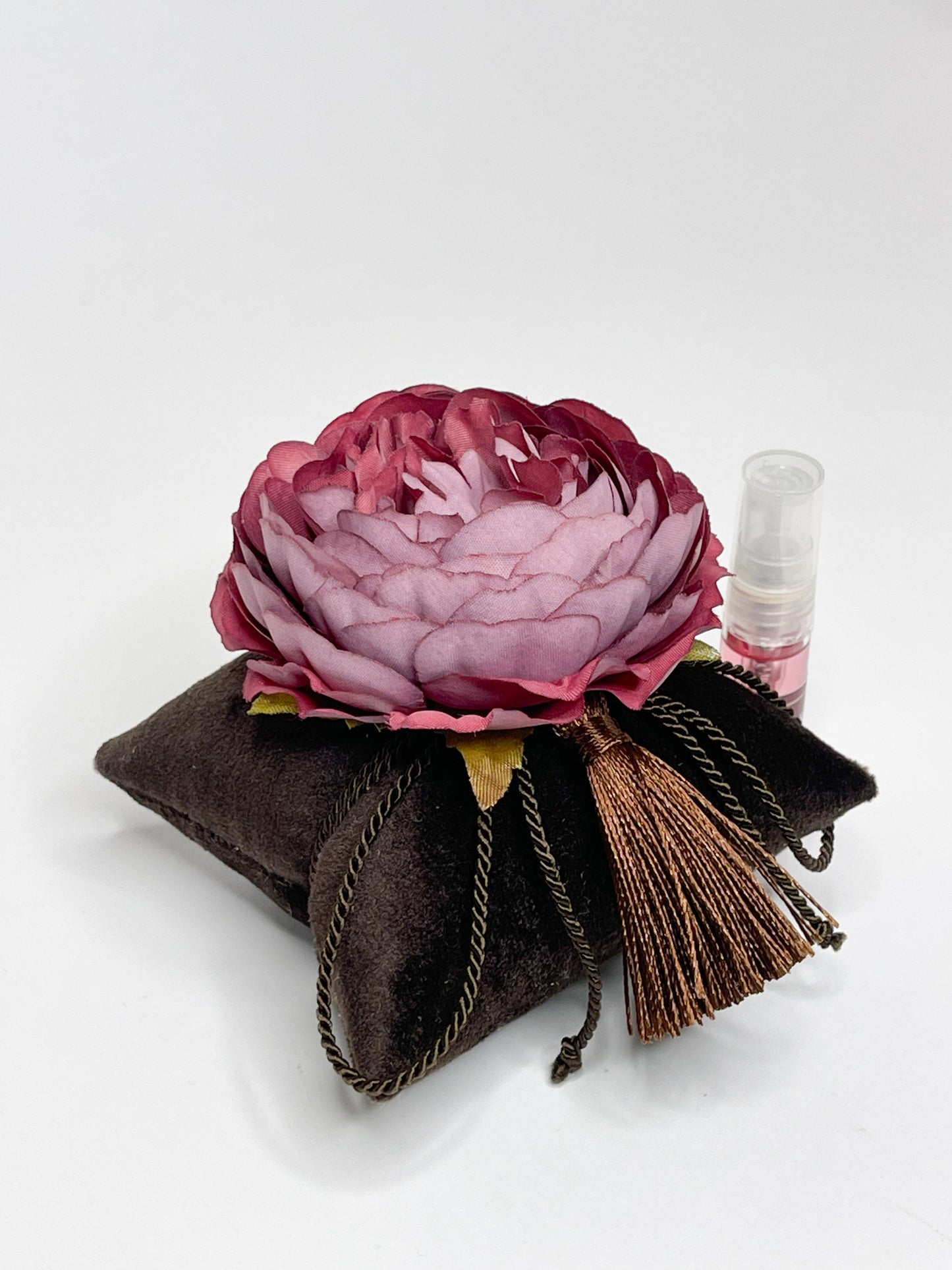 Home fragrance "Eggplant peony"