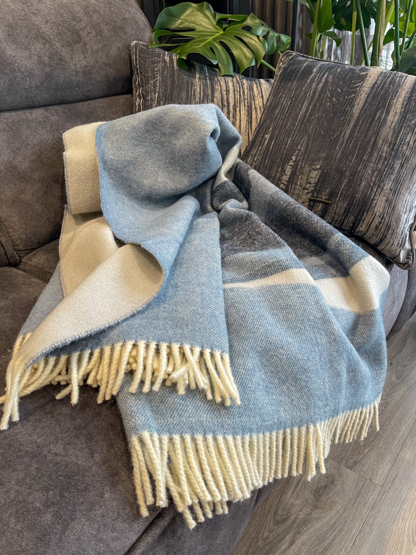 Merino wool blanket "Kalnai"