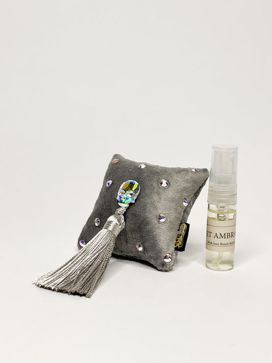 Automobilio kvapas “Kaukolė”