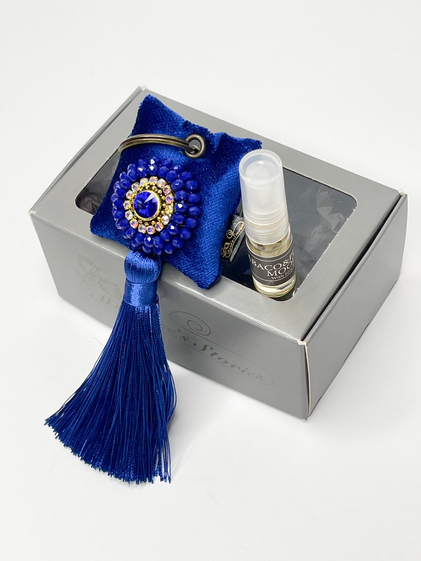 Scented key chain with sparkling crystals