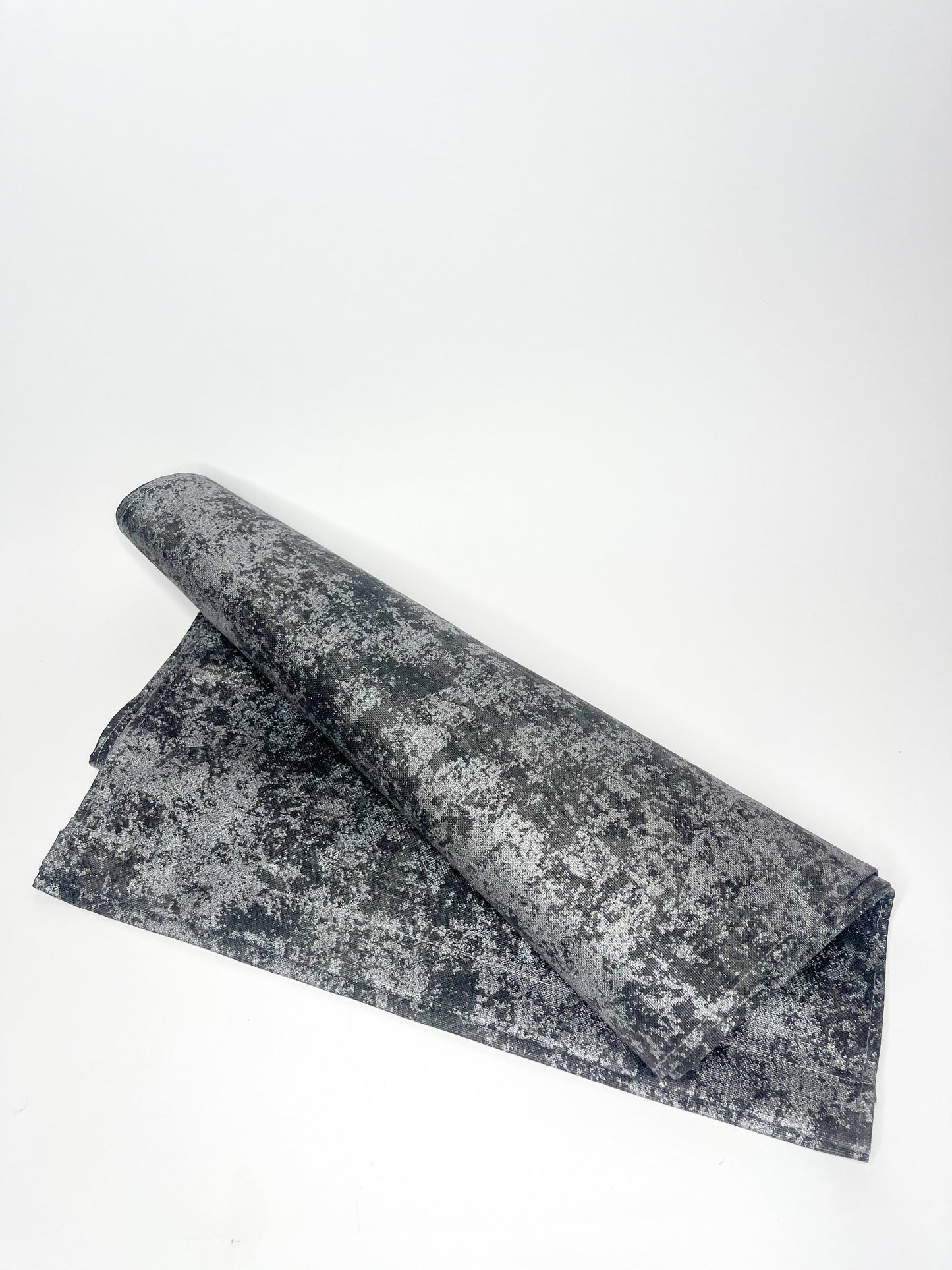 Table runner "Silver Land"