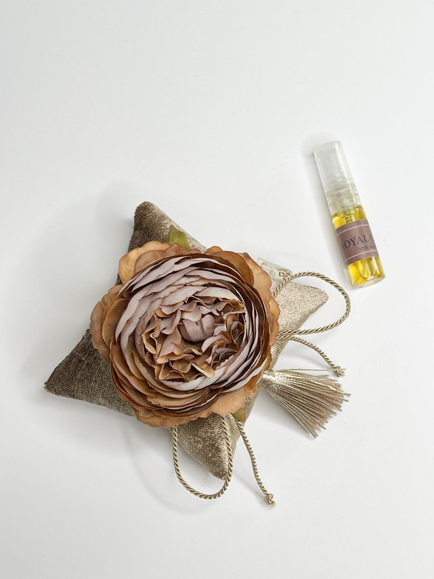 Home fragrance "Eggplant peony"