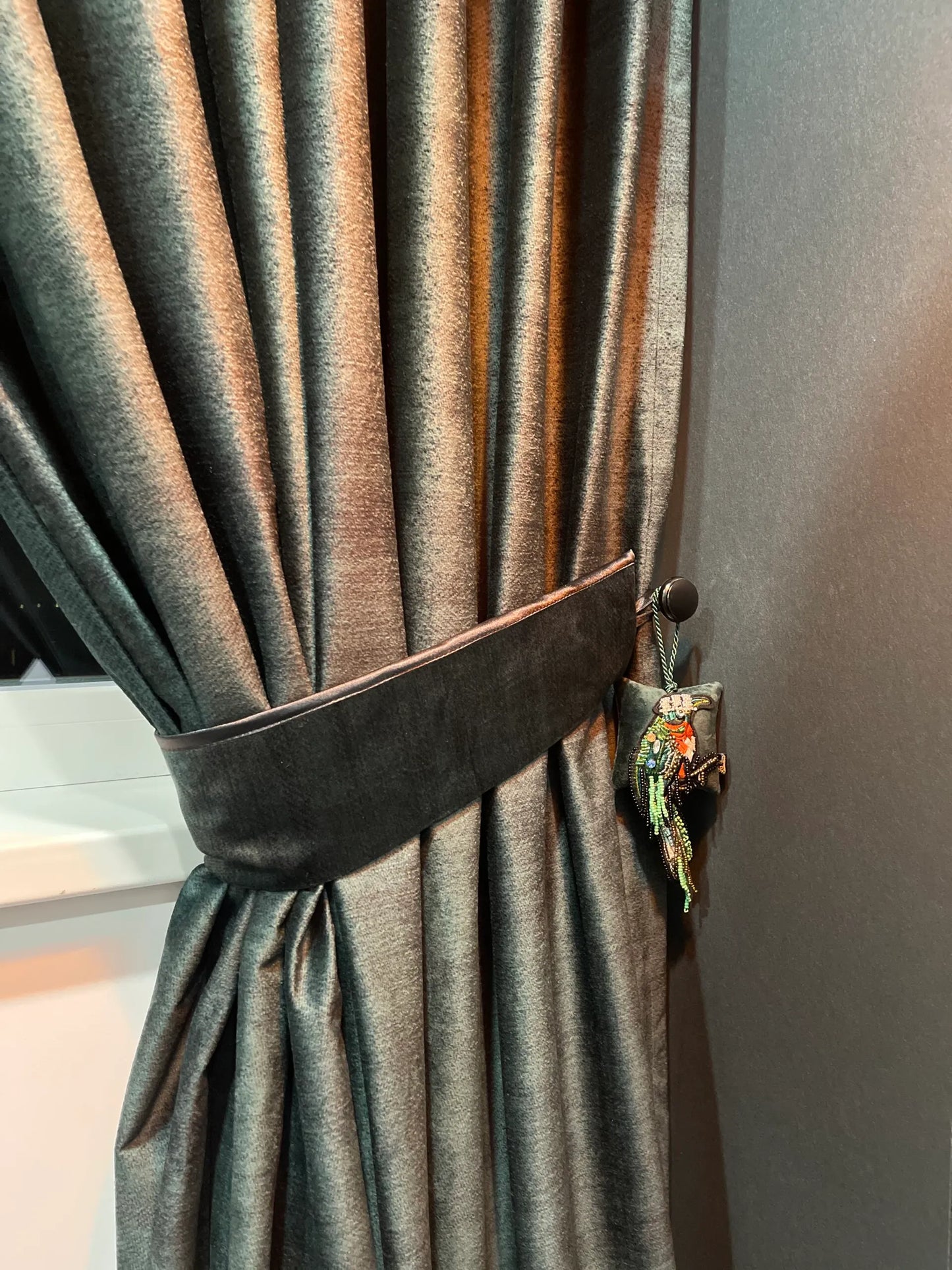 Hanging fragrance "Bird"