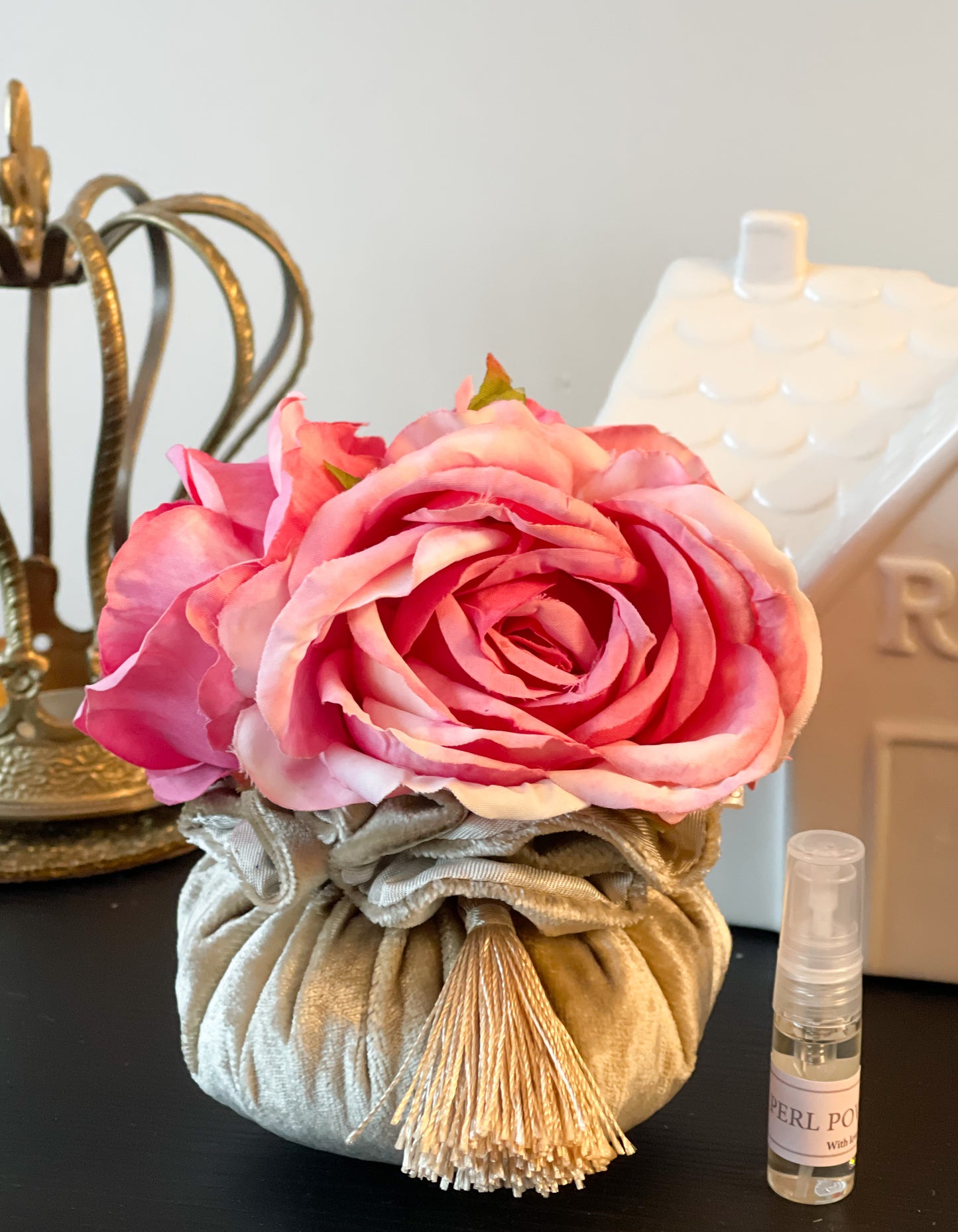 Home fragrance "Court Roses"