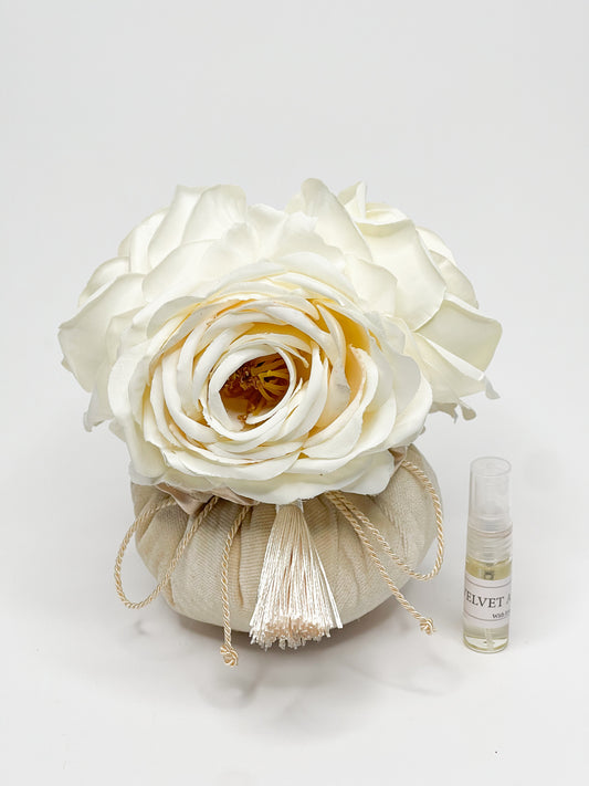 Home fragrance "Milk white roses"