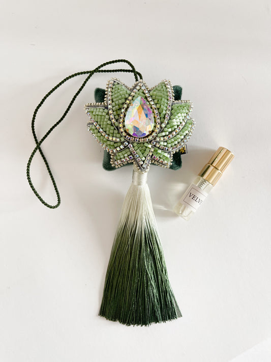 Hanging fragrance "Peach Lotus Ring"