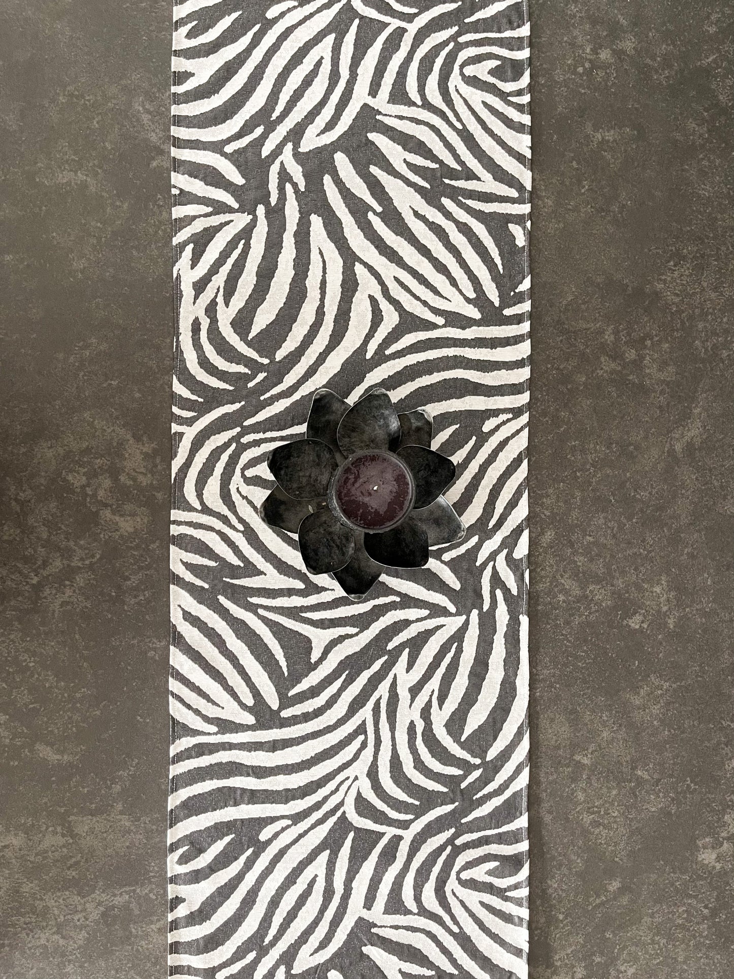 Table runner "Safari"