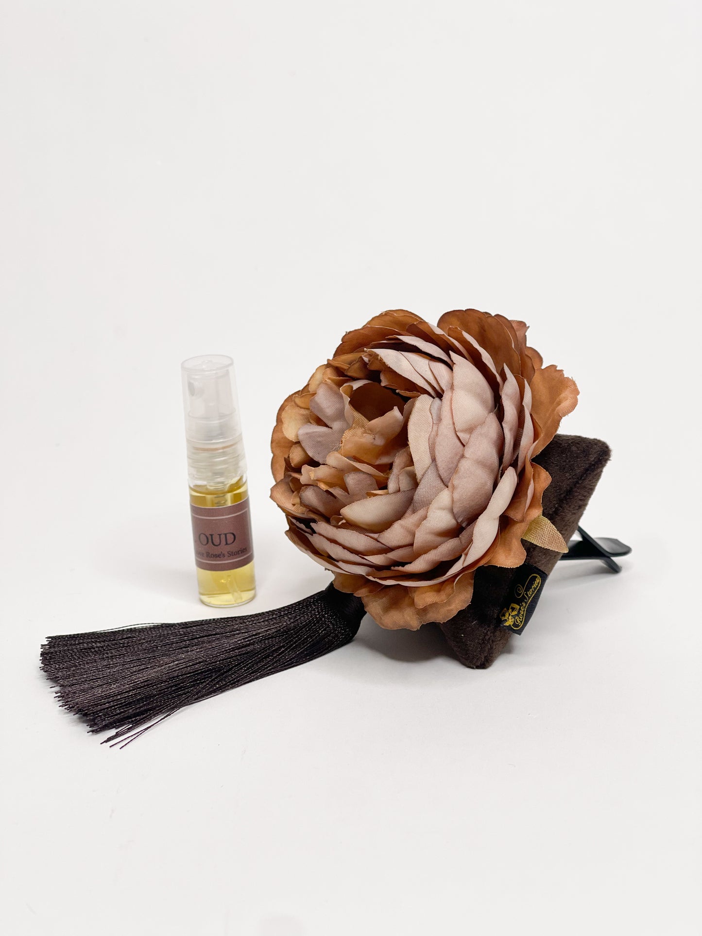 "Chocolate peony" car fragrance