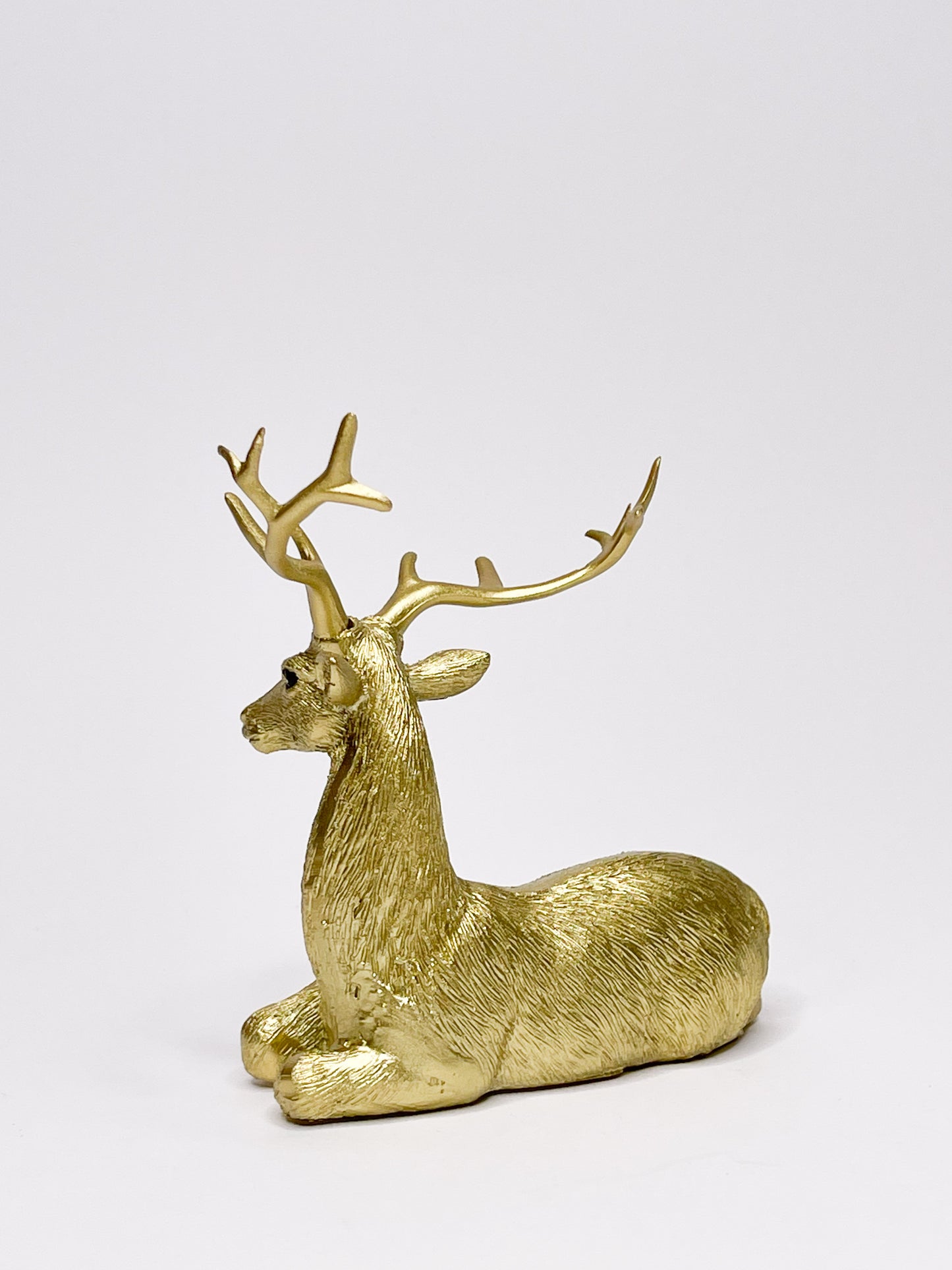 Christmas decoration "Golden deer"