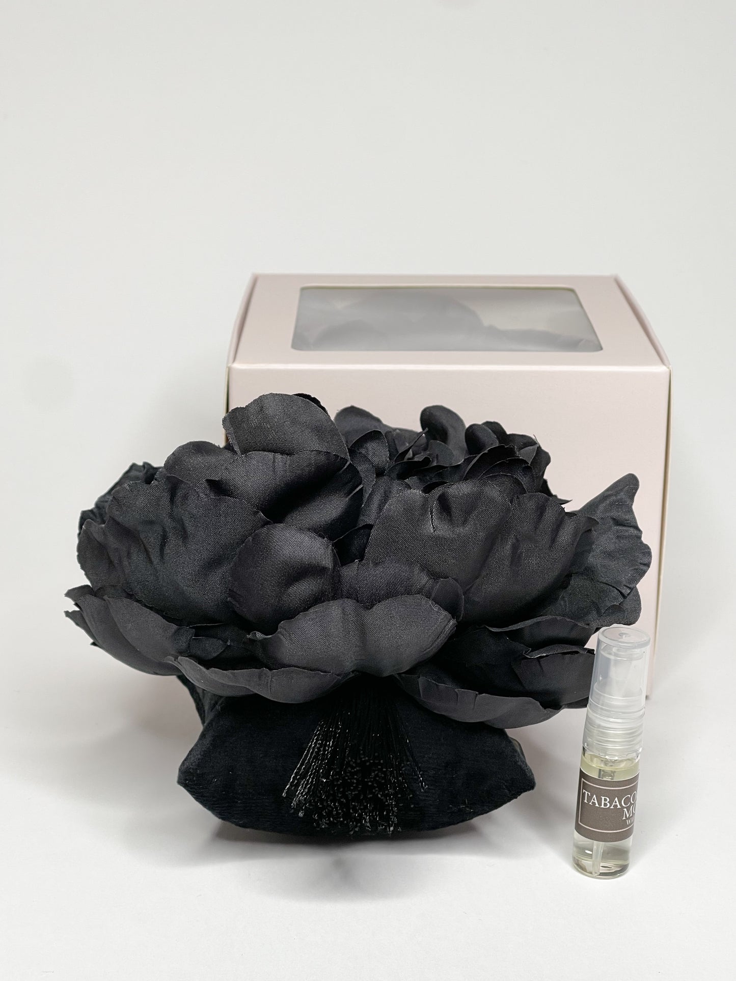 Home fragrance "Black peony"