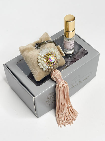 Kvepiantis raktų pakabukas su žėrinčiais kristalais