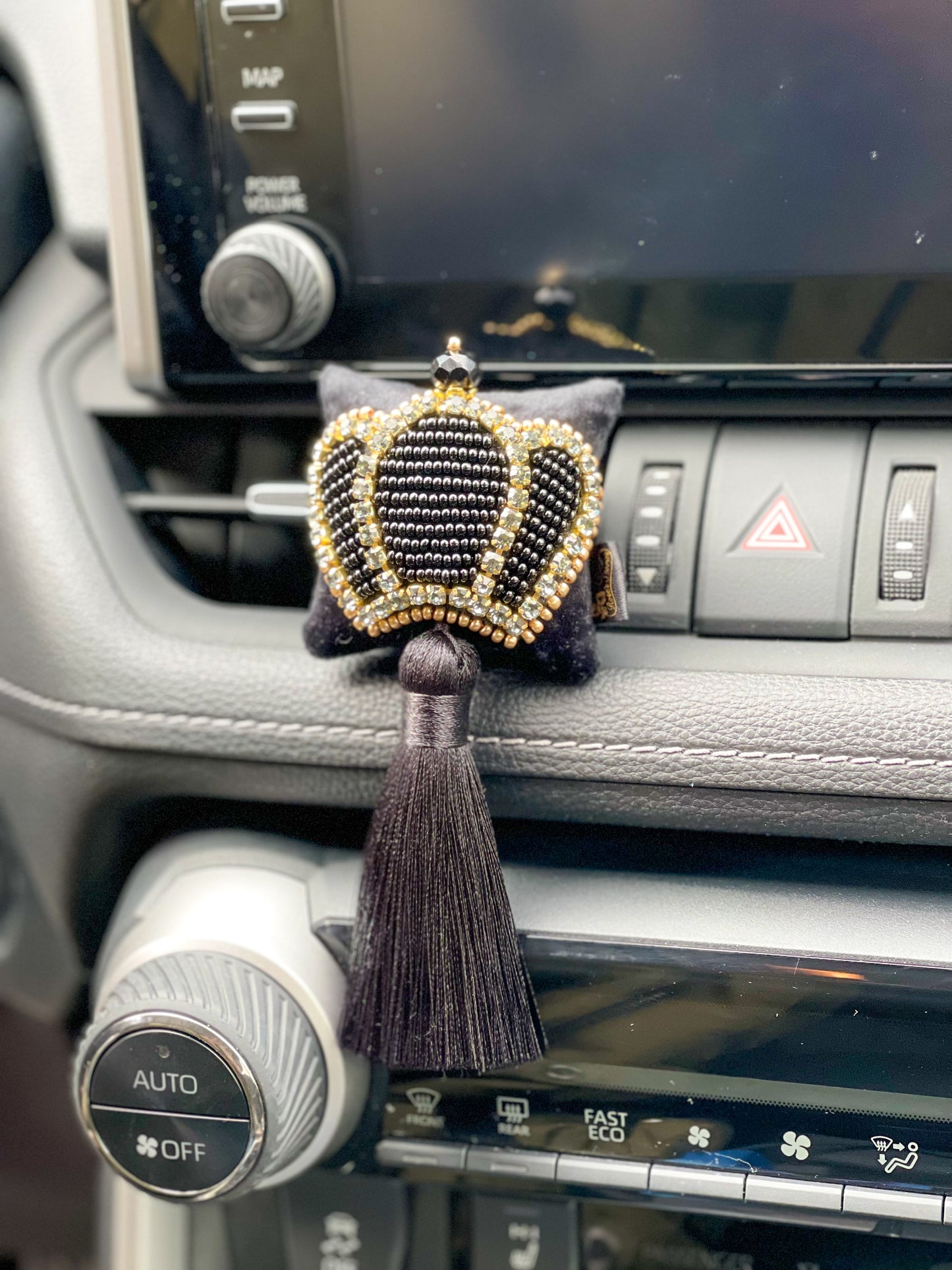 Car fragrance "Karūna"