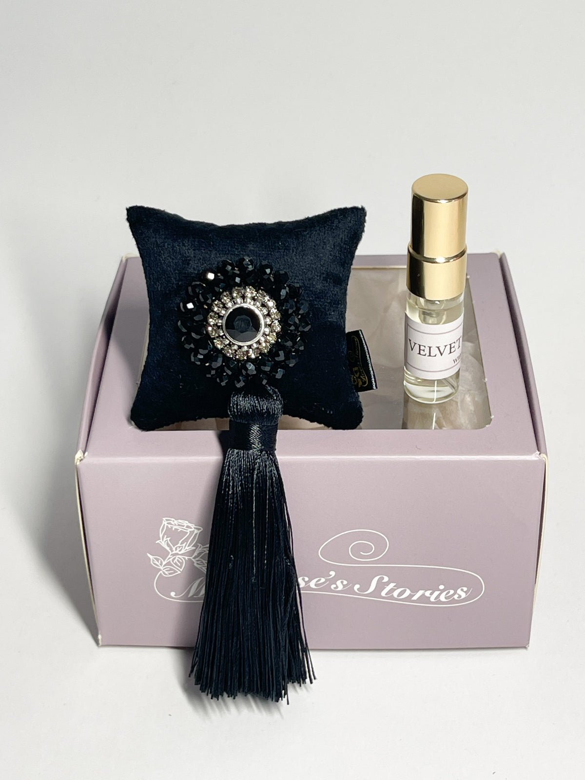Car air freshener with sparkling crystals