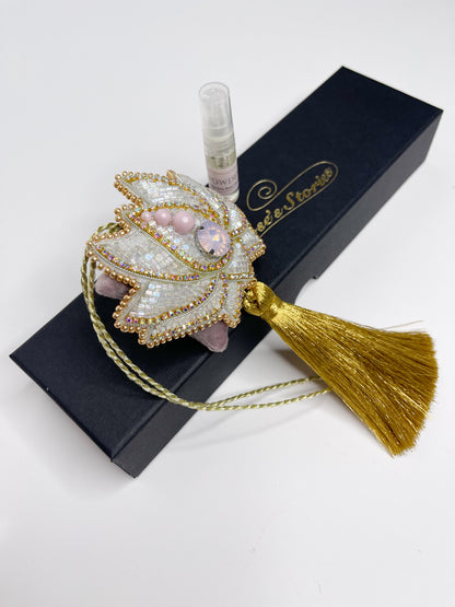 Pakabinamas kvapas “Auksinio Lotoso Žiedas”