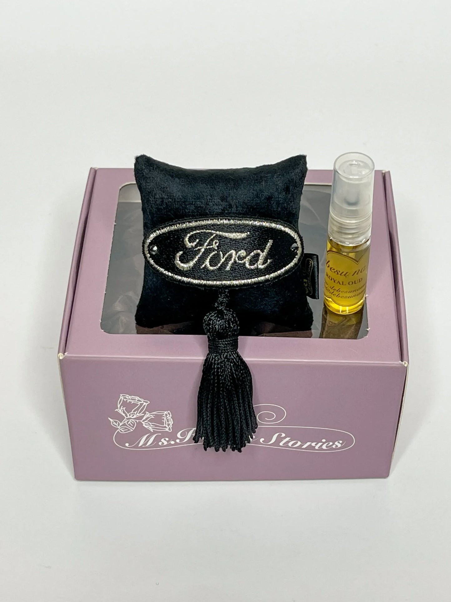 Automobilio kvapas “Ford”