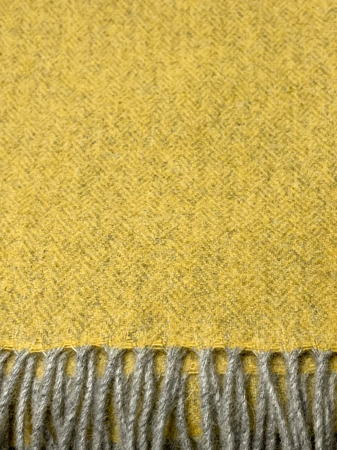 Merino and cashmere wool blanket "Yellow"